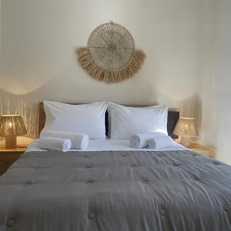 Konstantino's * Monemvasía