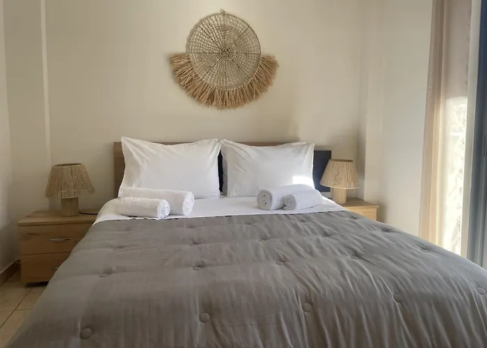 Konstantino's דירה מונמבאסיה